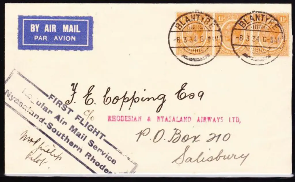 1934 (8th Mar) ditto but with strip of 3 x 1½d KGV ... Image 1++