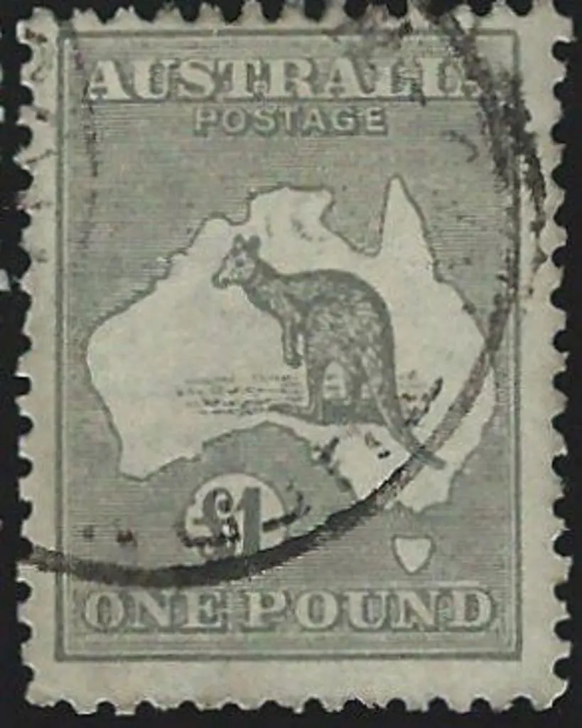 1915-28 3rd wmk £1 grey with indistinct cds, ... Image 1++