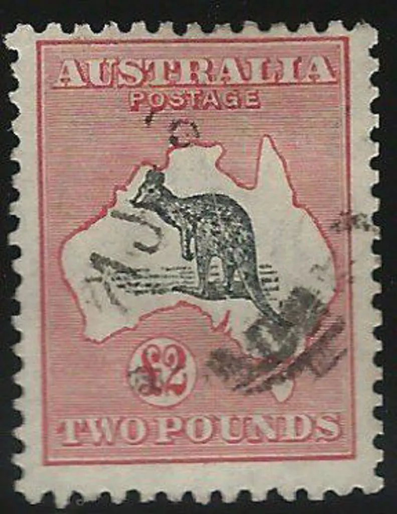 1931-47 CofA £2 grey & rose-crimson with "white ... Image 1++