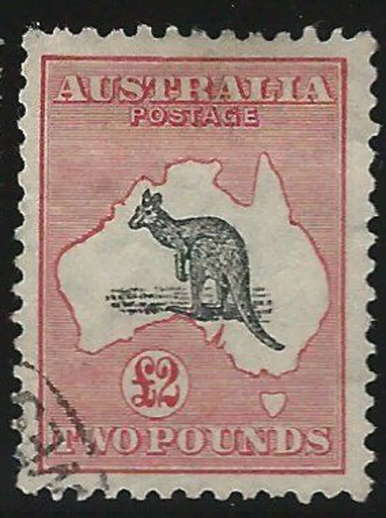 1931-47 CofA £2 grey & rose-crimson with "white ... Image 1++