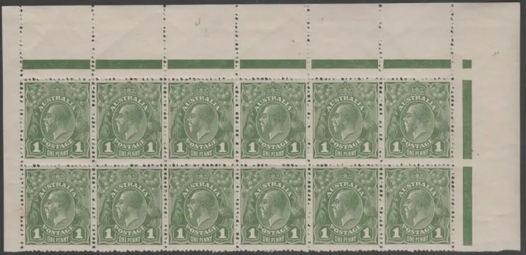 1918-23 Single wmk 1½d scarlet block of 4 showing ... Image 1++