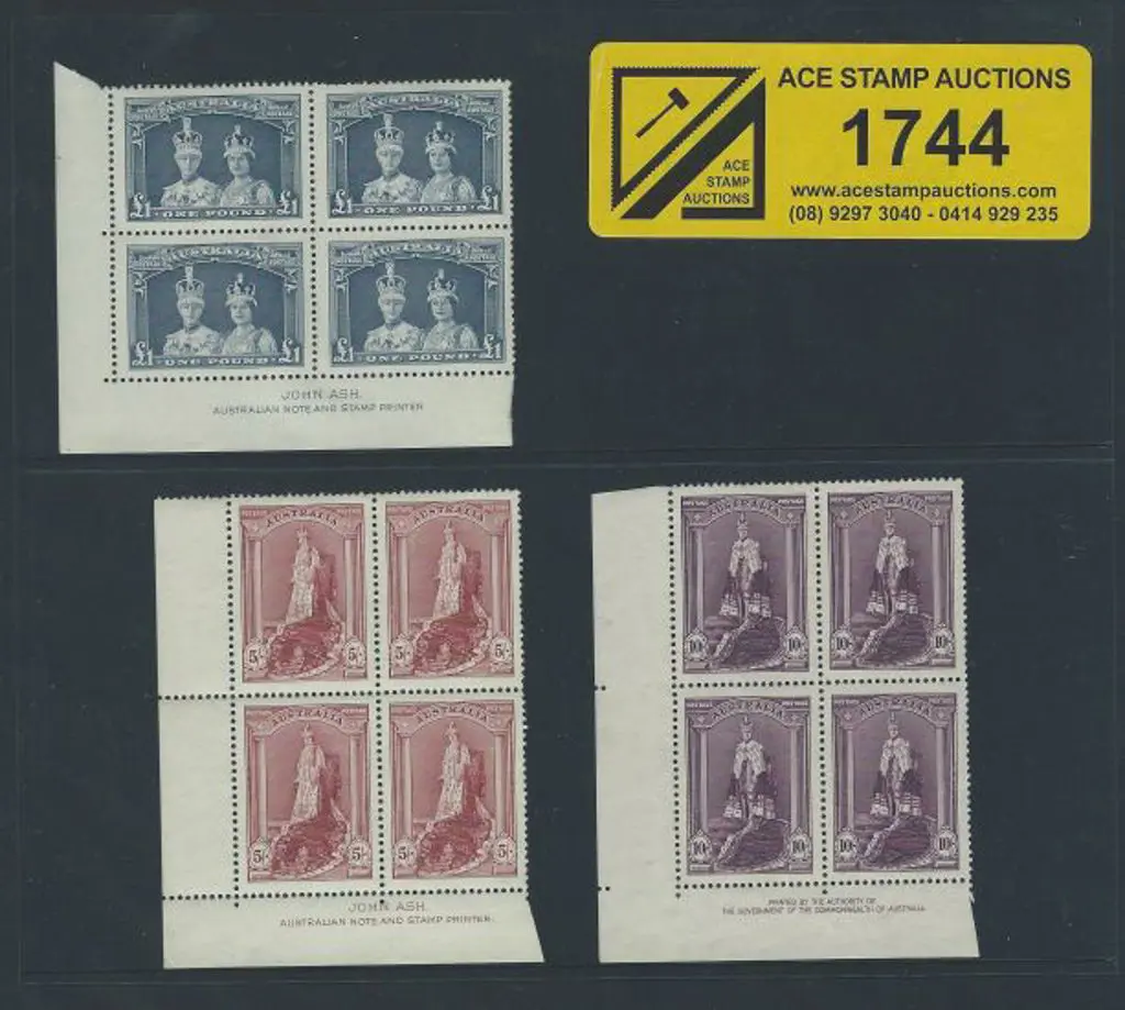 1937/48 Robes set of 3 on thick paper in Ash ... Image 1++