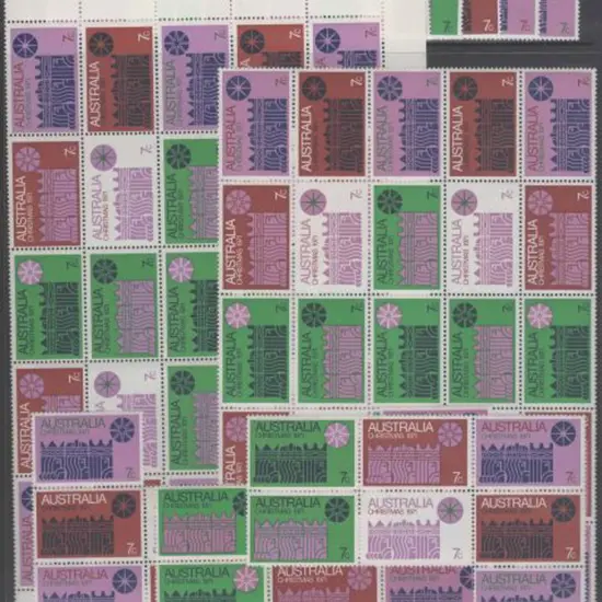 1971 Christmas panes of 25 with 3 on cream paper & ...