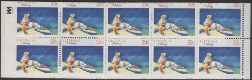 1989 $3.90 Fishing booklet miscut resulting in ... Image 1++