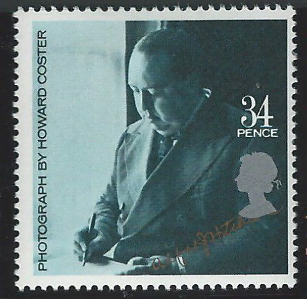1985 34p Hitchcock from Film set with massive ... Image 1++