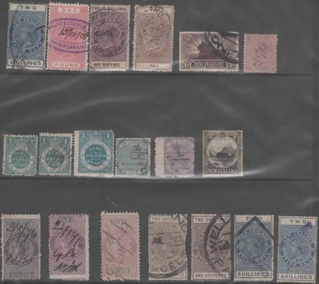 New Zealand QV fiscals to 2/6d x 11. (latter ... Image 1++