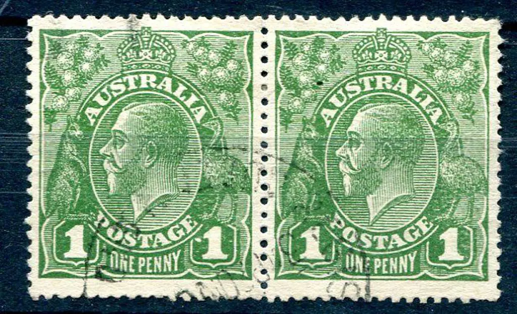 1d green fine used pair with "dot before RT ... Image 1++
