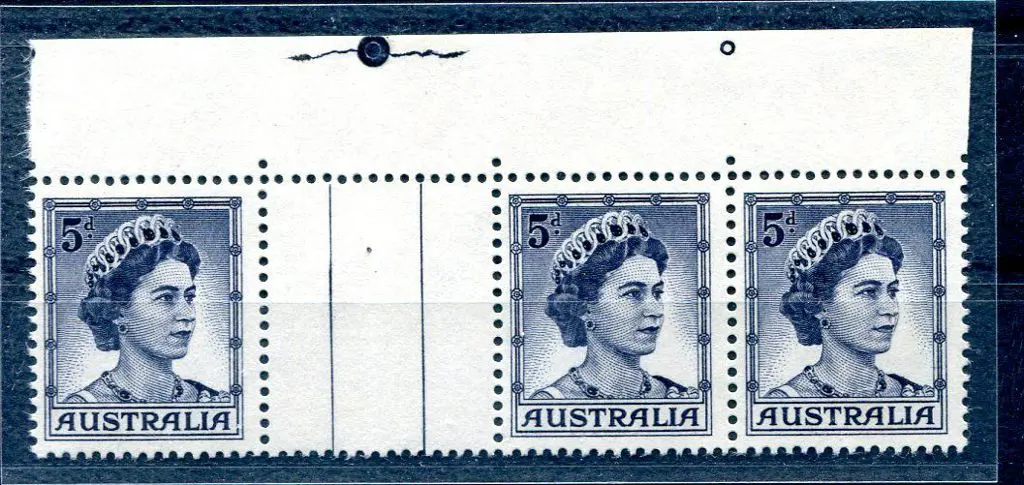 1959/63 5d blue QEII upper selvedge strip of 3 ... Image 1++