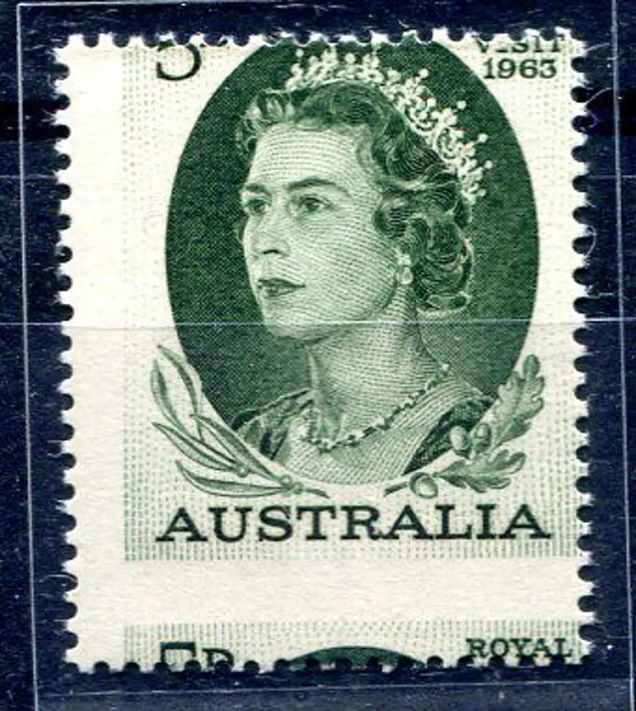 1963 5d Royal Visit with misplaced perfs resulting ... Image 1++