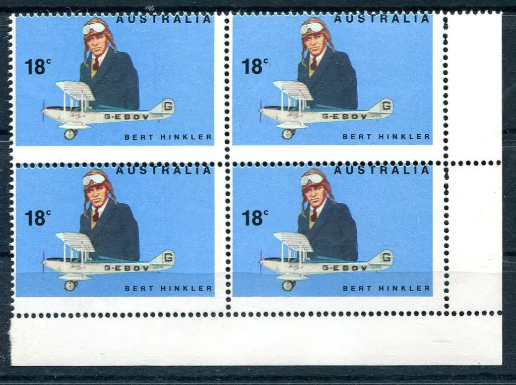 1978 18c Hinkler corner block of 4 with ... Image 1++