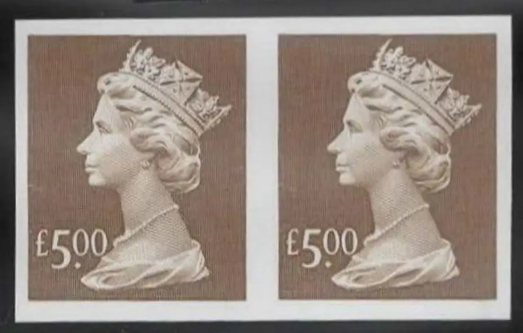 1999 £5 brown Machin imperforate horiz pair. Fine ... Image 1++