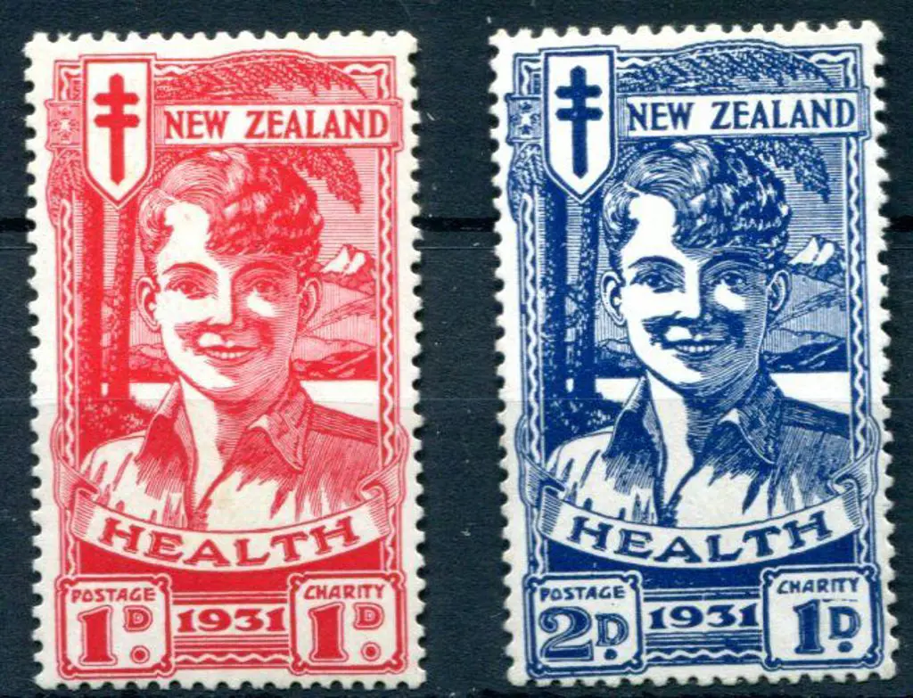 New Zealand 1931 Smiling Boys pair. MLH with 3 ... Image 1++