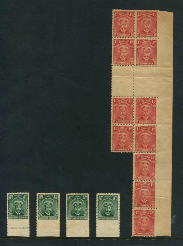Rhodesia 1913/22 1d rose carmine gutter block from ... Image 1++