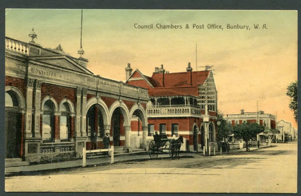 "Council Chambers & Post Office, Bunbury, W.A." in ... Image 1++