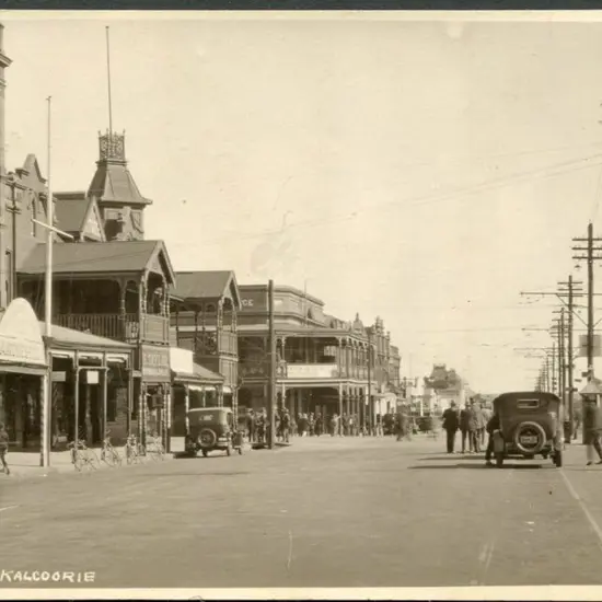 "Hannan St, Kalgoorlie" Kodak Austral b&w ...