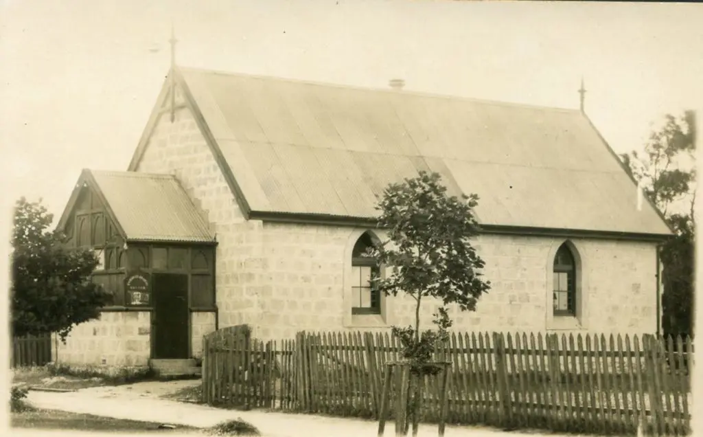 "Methodist Church, Busselton" in pencil on reverse ... Image 1++