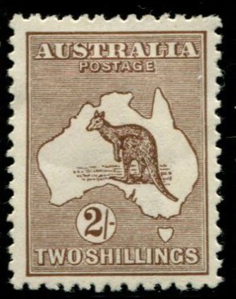 1915/28 3rd wmk 2/- brown. MLH but hinge gum has ... Image 1++