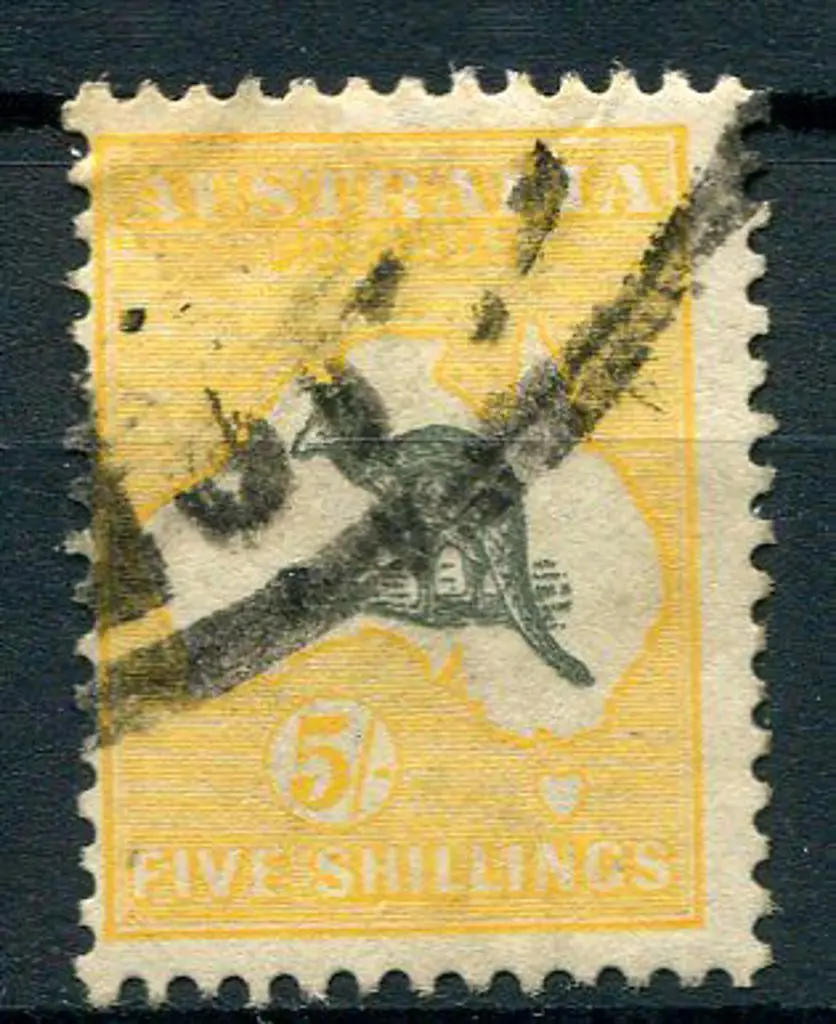 1915/28 3rd wmk 5/- grey black & chrome showing ... Image 1++