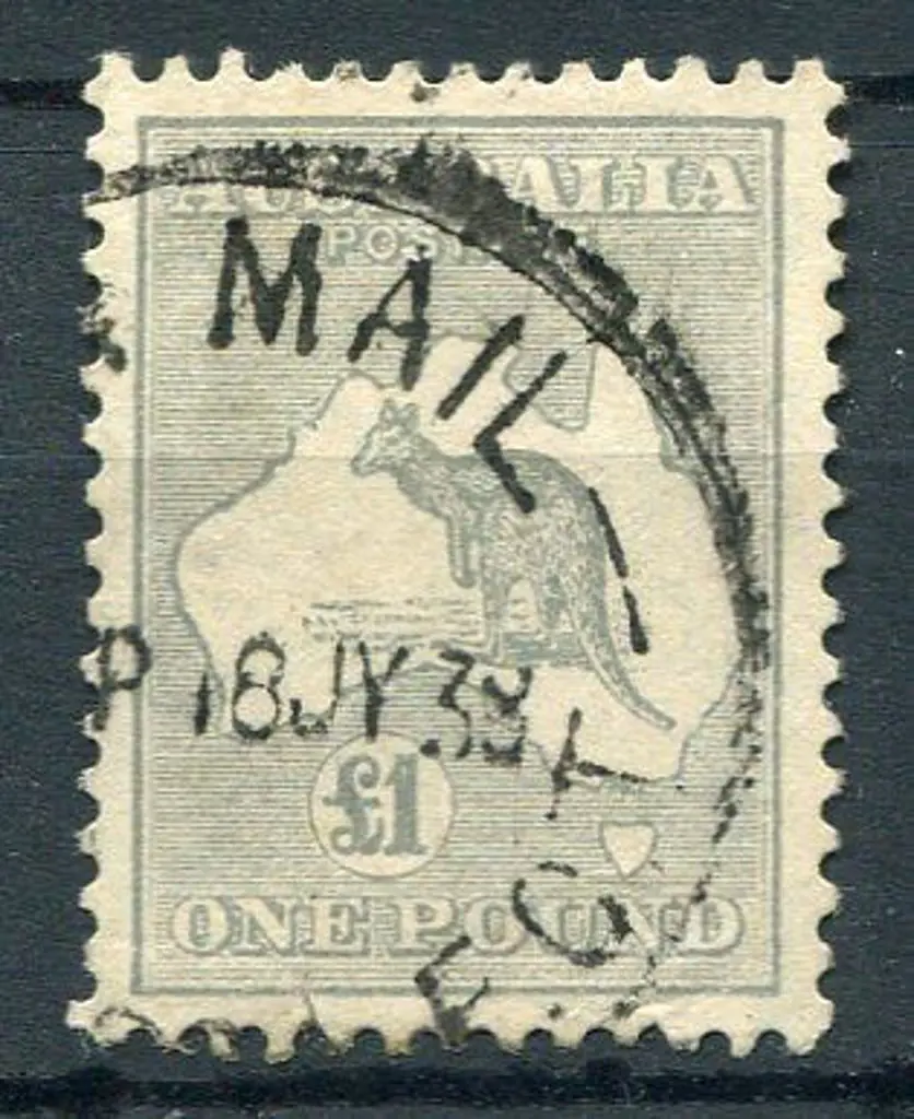 1915/28 3rd wmk £1 grey good to fine used with ... Image 1++
