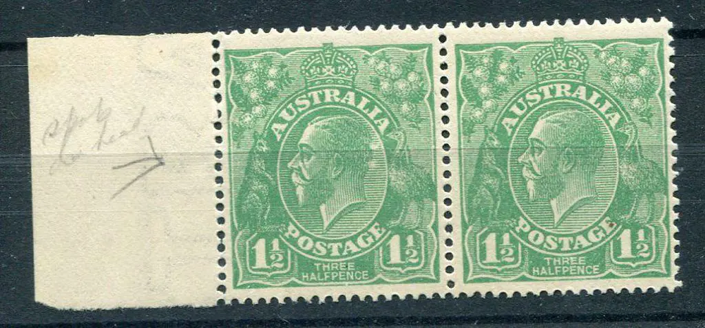 1½d green left selvedge positional pair from ... Image 1++
