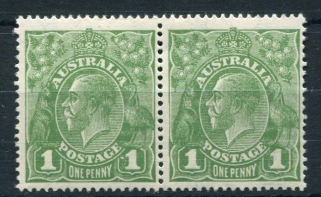 1d green pair (IV 21 & 22) with "dot before right ... Image 1++