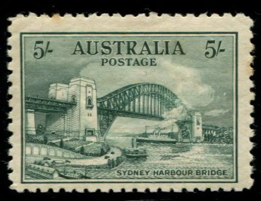 1932 5/- Sydney Harbour Bridge. MLH with toned ... Image 1++