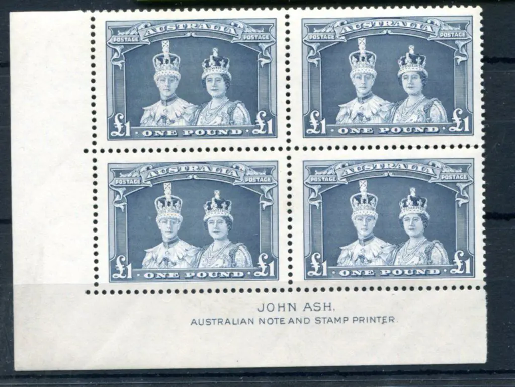 1937/48 £1 Robes in John Ash imprint block of 4 on ... Image 1++