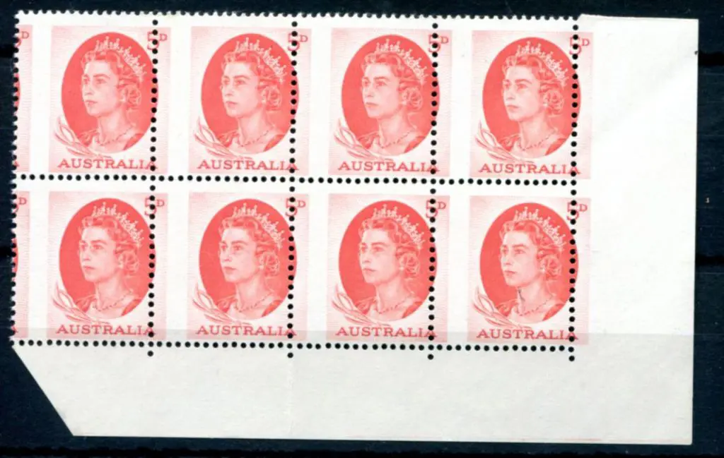 1963/65 5d red QEII corner marginal block of 8 ... Image 1++