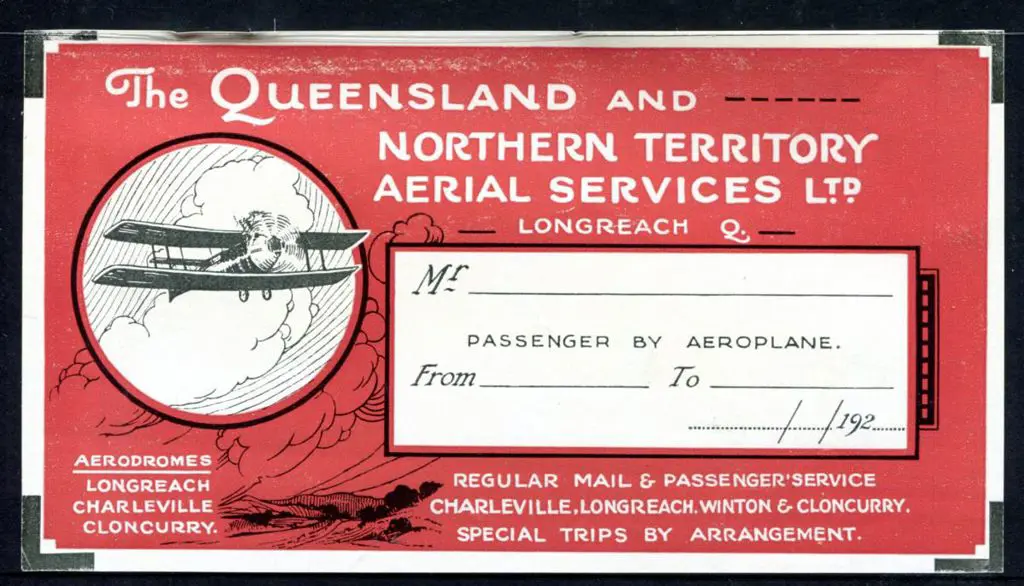1920's Qantas illustrated red & black baggage ... Image 1++