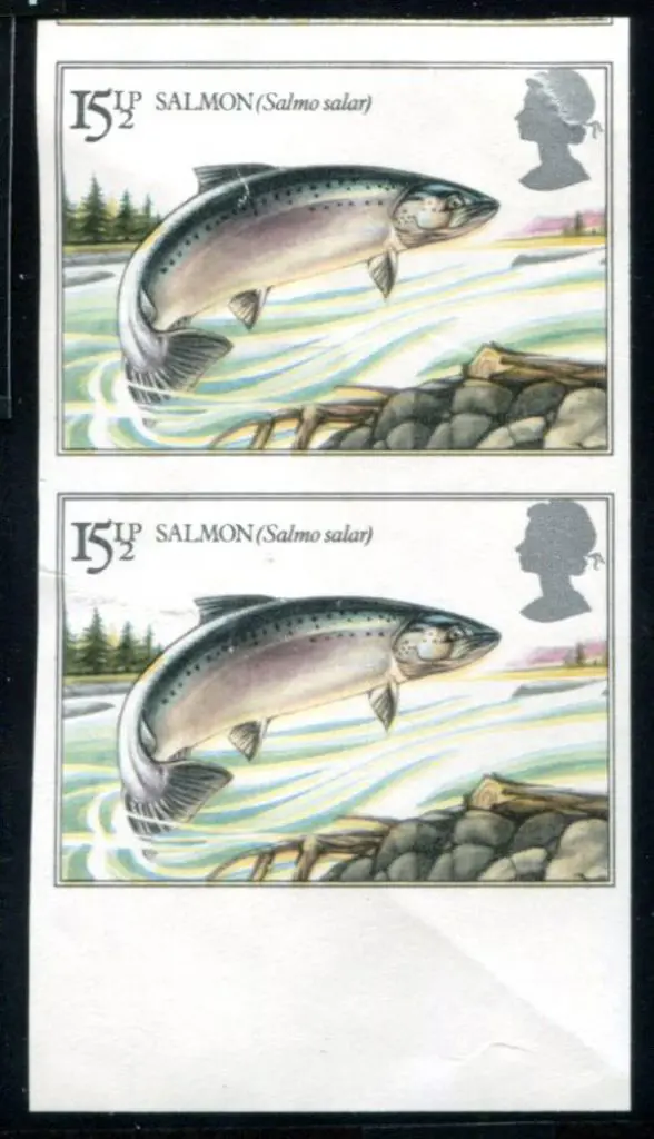 1983 15½p Salmon vertical imperforate pair with ... Image 1++
