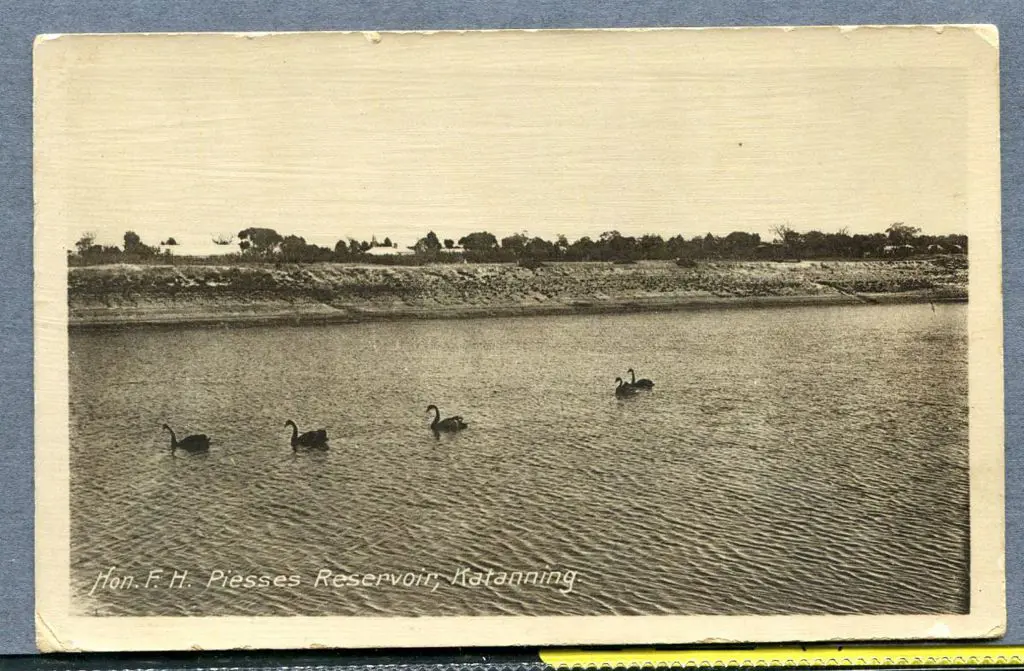 "Hon. F.H. Piesses Reservoir, Katanning" b&w ... Image 1++