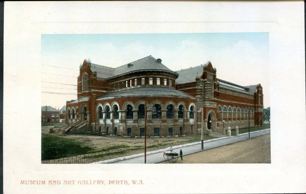 "Museum & Art Gallery, Perth, WA" Falk colour with ... Image 1++