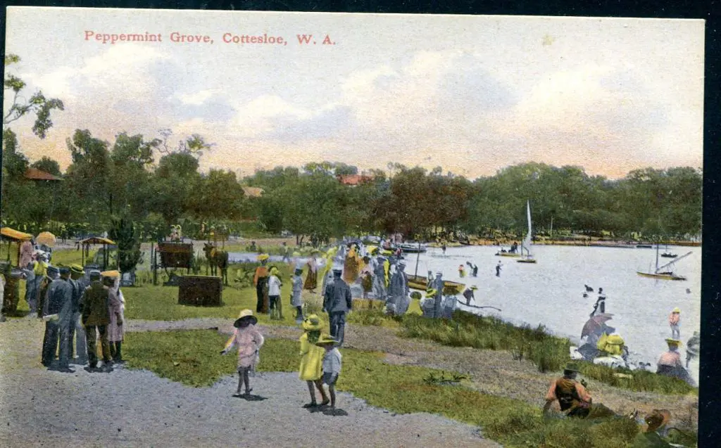 "Peppermint Grove, Cottesloe, WA" Mayrhofer & Co ... Image 1++