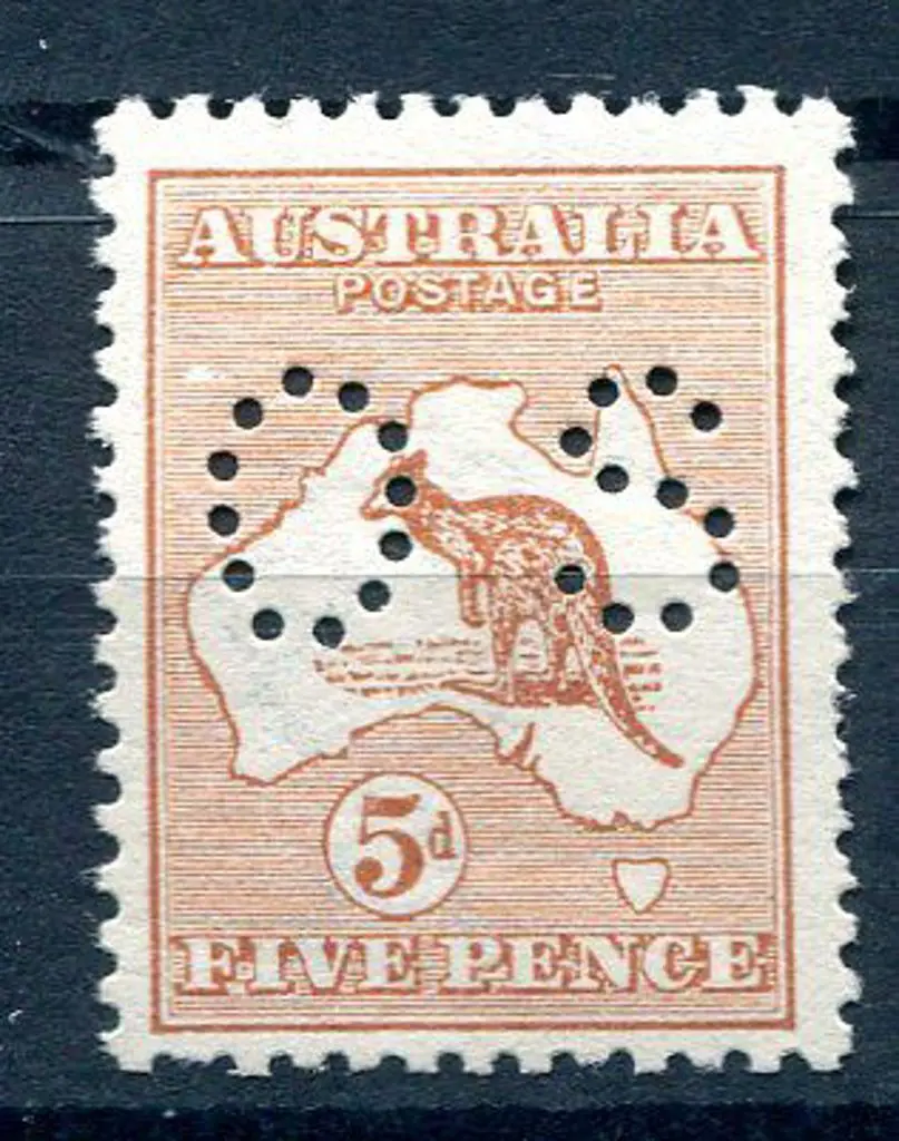 1913 1st Watermark 5d pale chestnut perfined small ... Image 1++