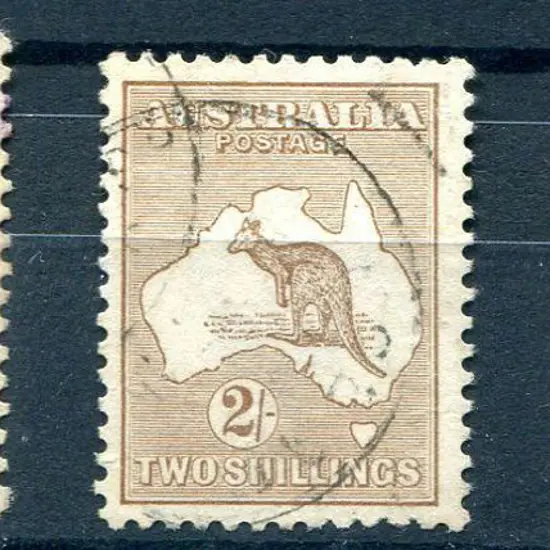 1915 2nd Watermark 2/- light brown x 3 F/U ...