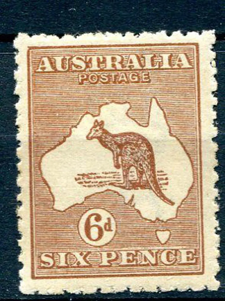 1915/28 3rd Watermark 6d chestnut with "broken ... Image 1++