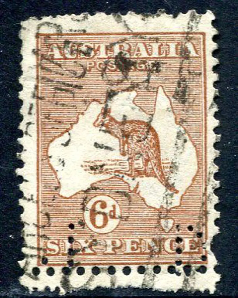 1915/28 3rd Watermark 6d chestnut with double ... Image 1++