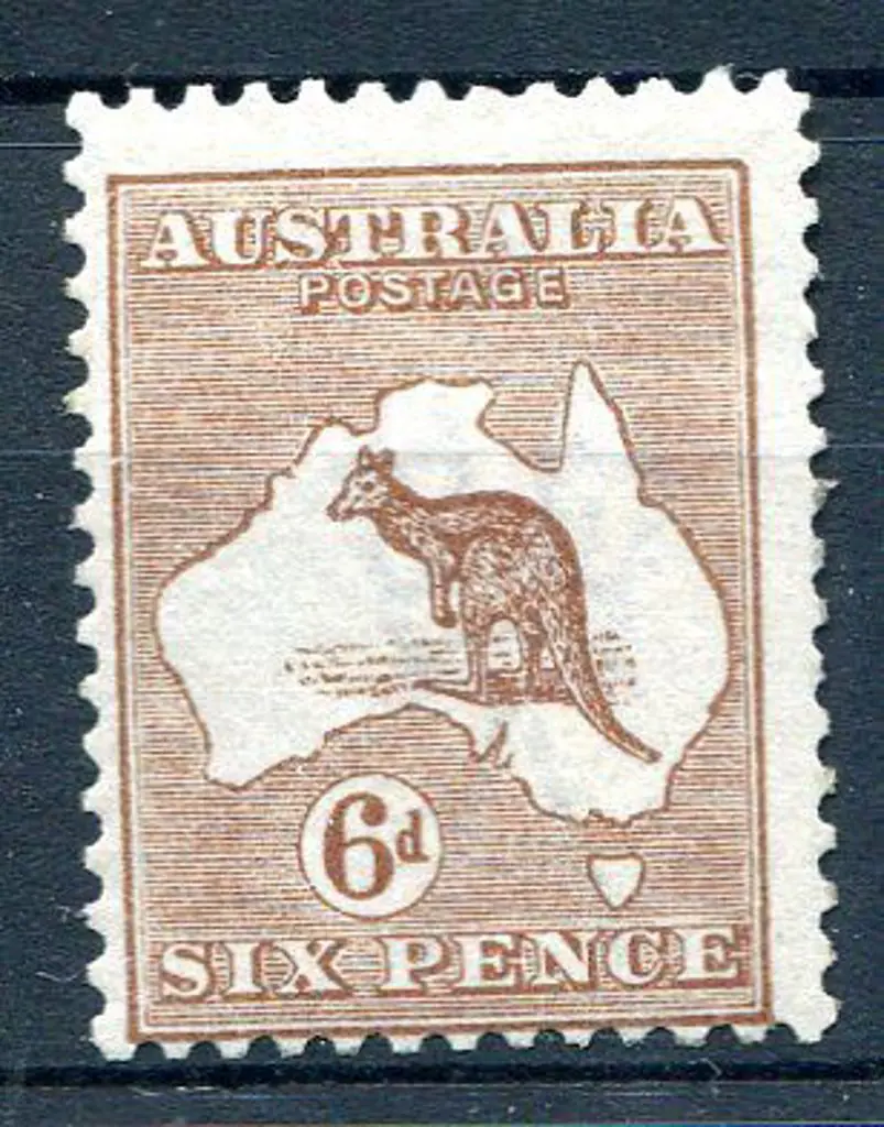 1915/28 3rd Watermark 6d deep chestnut with "break ... Image 1++