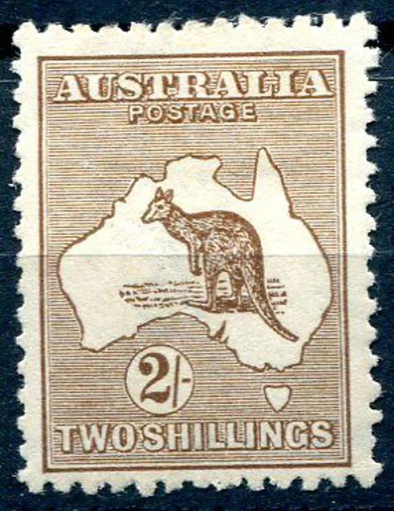 1915/28 3rd Watermark 2/- brown. MLH/MH with a of ... Image 1++