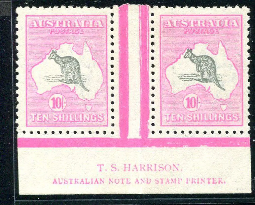 1915/28 3rd Watermark 10/- grey & aniline pink ... Image 1++