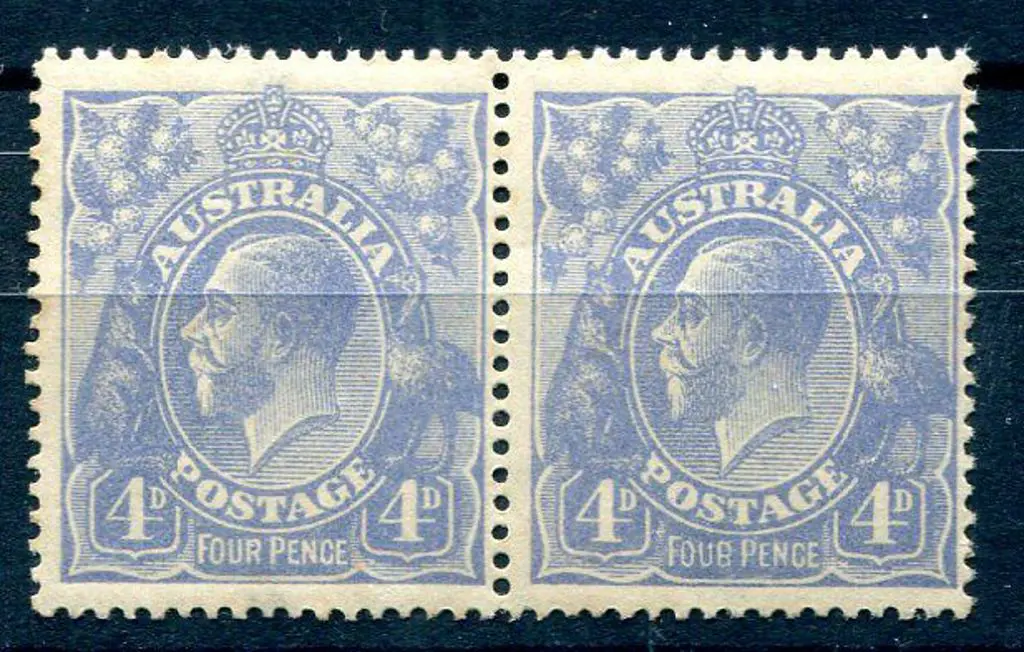 1914-20 Single Watermark 4d ultramarine pair with ... Image 1++