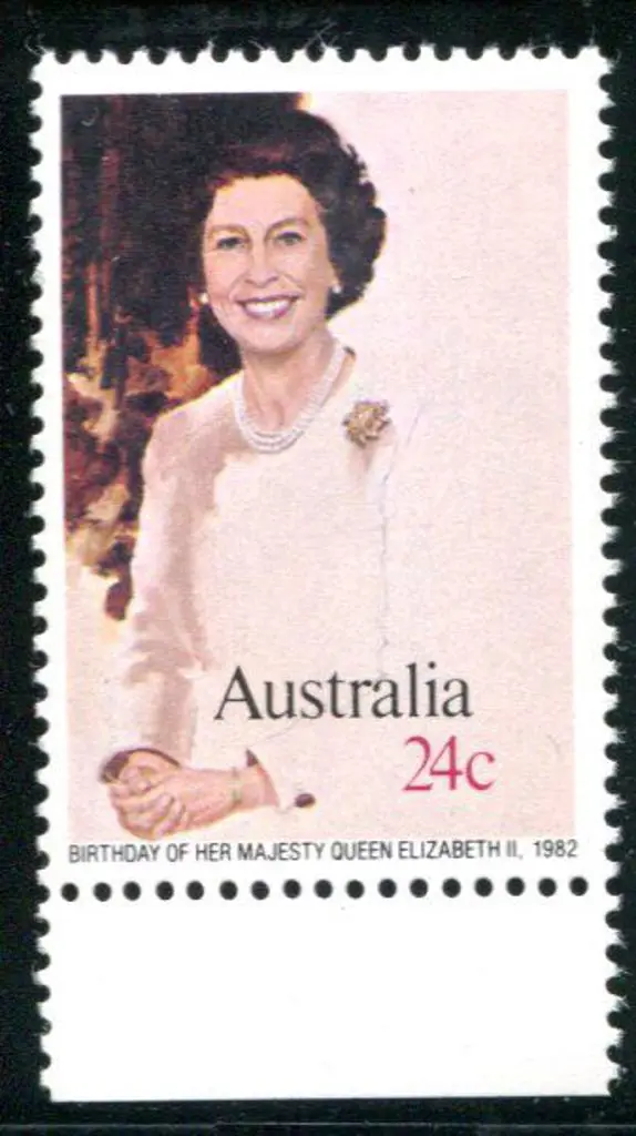 1982 24c QEII Birthday bottom marginal example. ... Image 1++