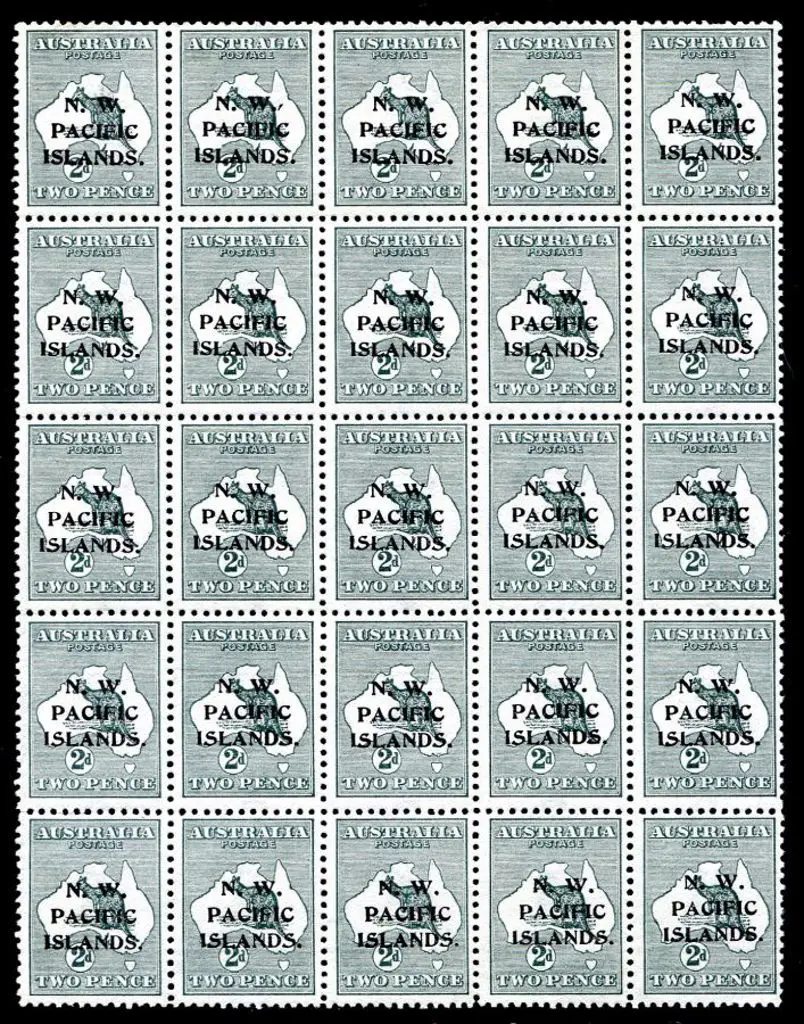 1915/16 2d grey kangaroo plate 2 block of 25 for ... Image 1++