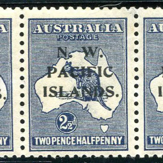 1918/23 2½d indigo, fifth setting, strip of 3 with ...