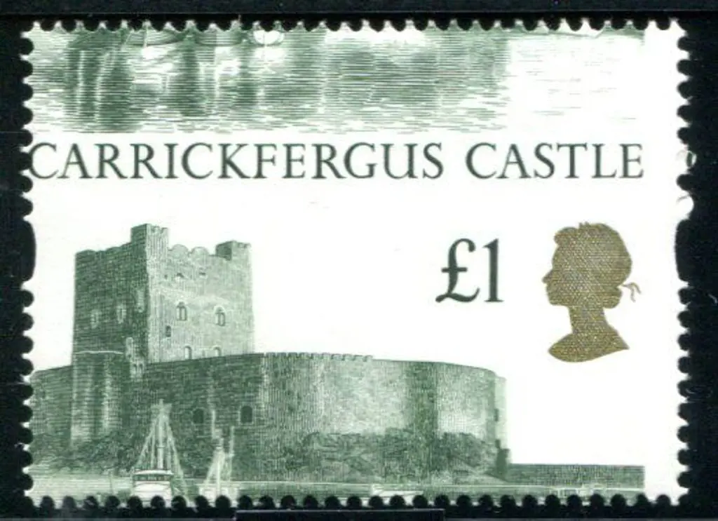 1992 £1 Carrickfergus Castle with massive upward ... Image 1++
