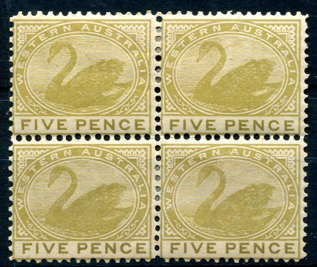 1902/11 5d bistre MH block of 4 with evenly toned ... Image 1++