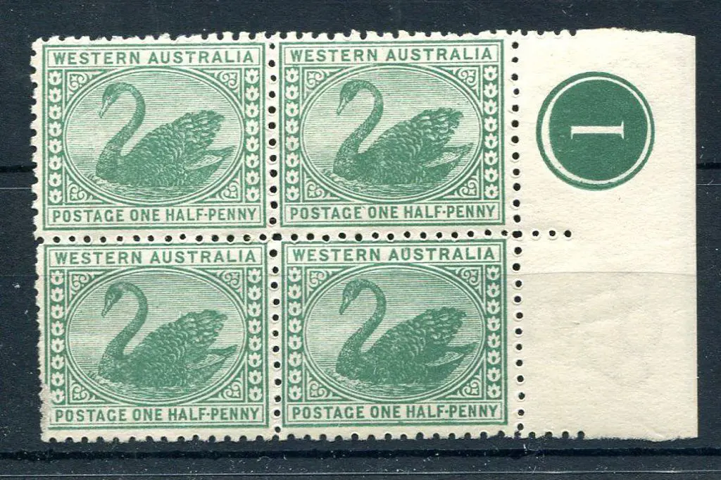 1910 ½d green plate 1 block of 4. MUH/MLH with ... Image 1++