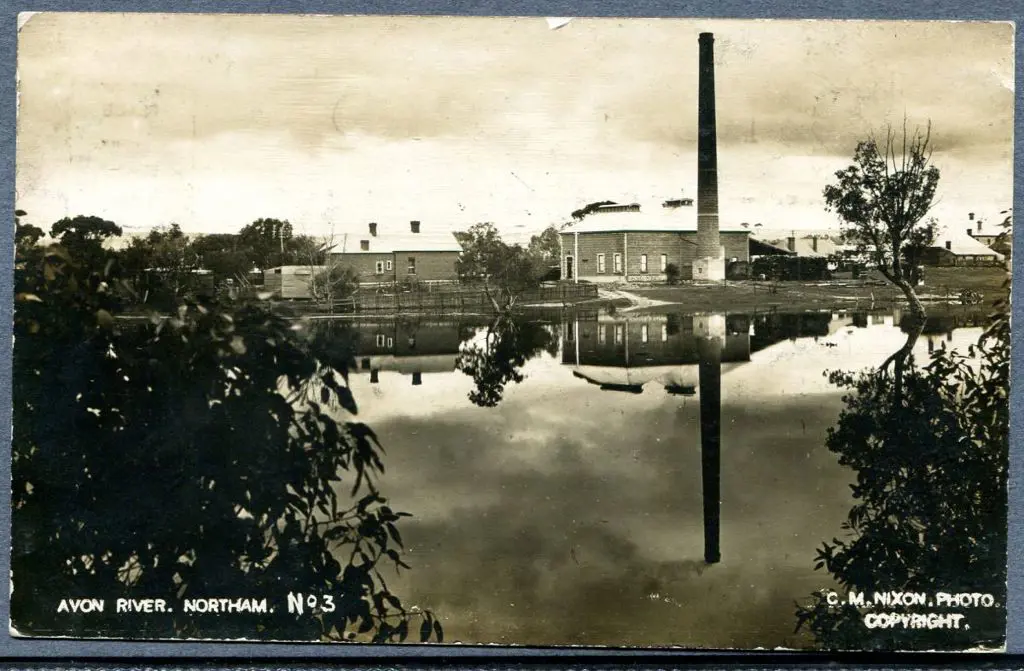 "Avon River, Northam No.3" b&w C.M. Nixon photo ... Image 1++