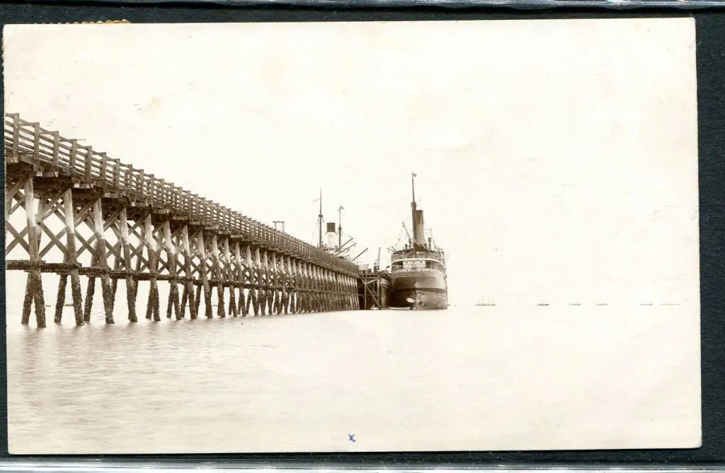 Broome Jetty untitled b&w photographic card ... Image 1++