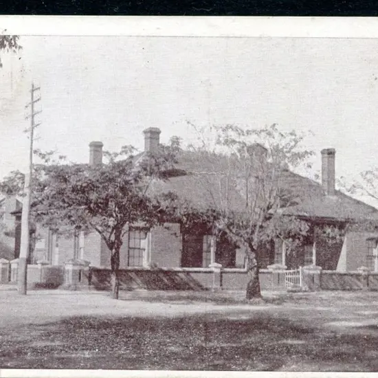 "Guildford Court House" b&w Swan Express Printing ...
